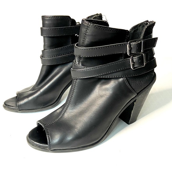 simply vera vera wang danna women's ankle boots